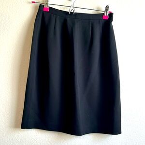 Petite Sophisticate - Black Lined Pencil Skirt Size 2